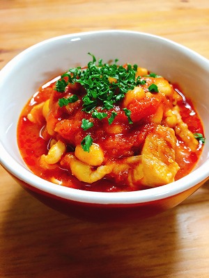 鶏肉と大豆のトマト煮